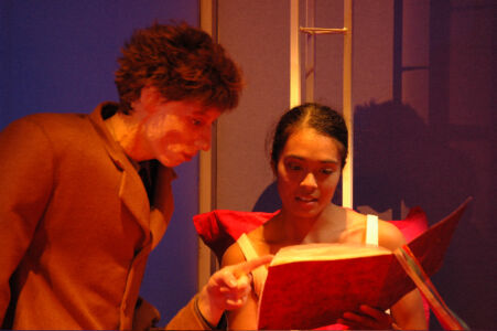 La tête sous l'oreiller