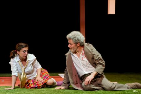 Nos écrans bleutés de Gilles Granouillet - la Strada cie