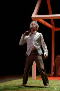 Nos écrans bleutés de Gilles Granouillet - la Strada cie