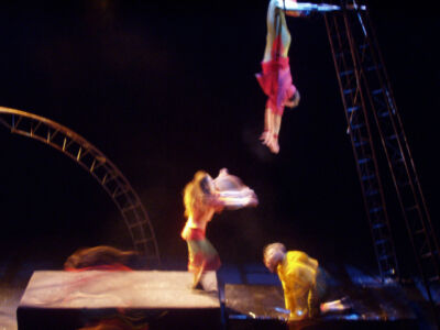 La fabrique du monde de J.P. Siméon - la Strada cie