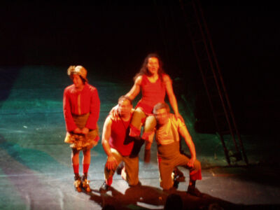 La fabrique du monde de J.P. Siméon - la Strada cie