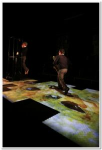 Simon la gadouille de Rob Evans - la Strada cie