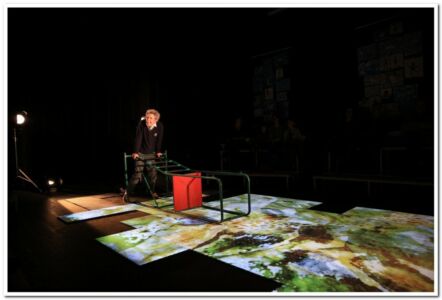 Simon la gadouille de Rob Evans - la Strada cie